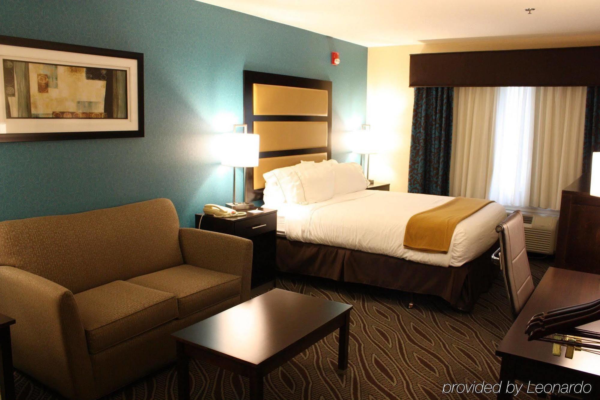 Holiday Inn Express - Ludlow - Chicopee Area By Ihg Kültér fotó